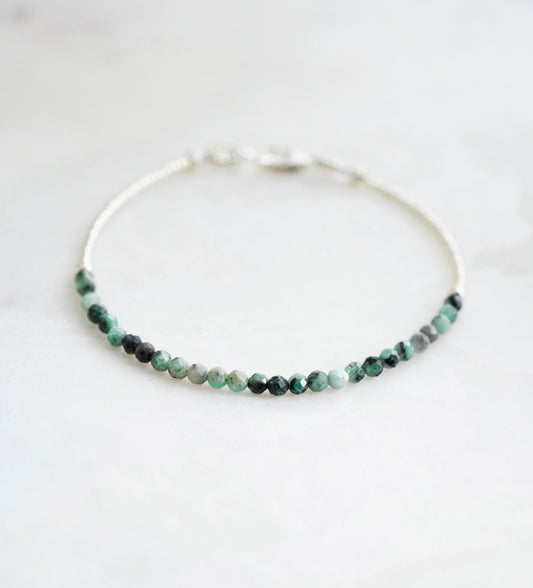 Beaded green Emerald bracelet in sterling silver.