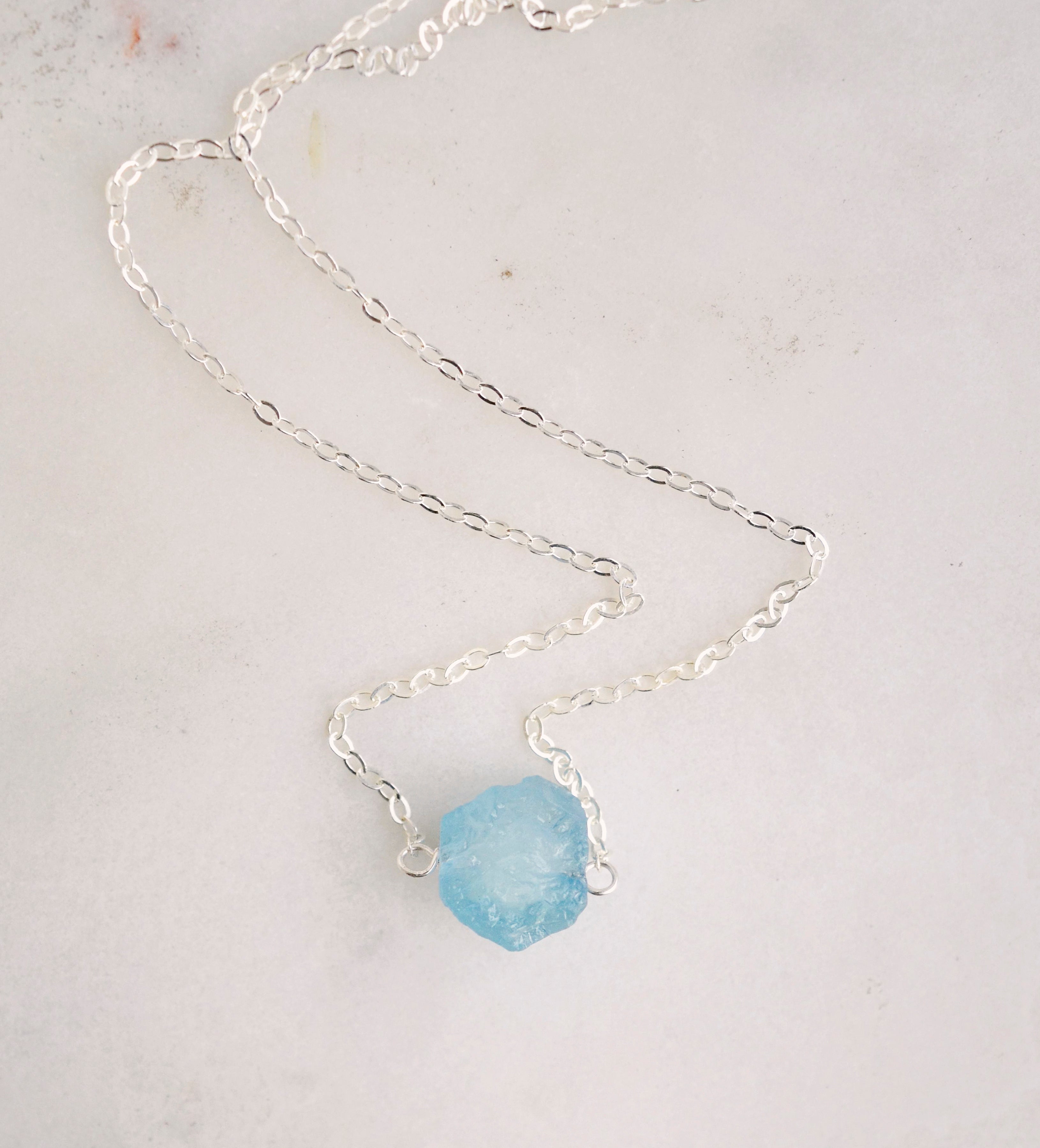 Raw Aquamarine Necklace | S for Sparkle