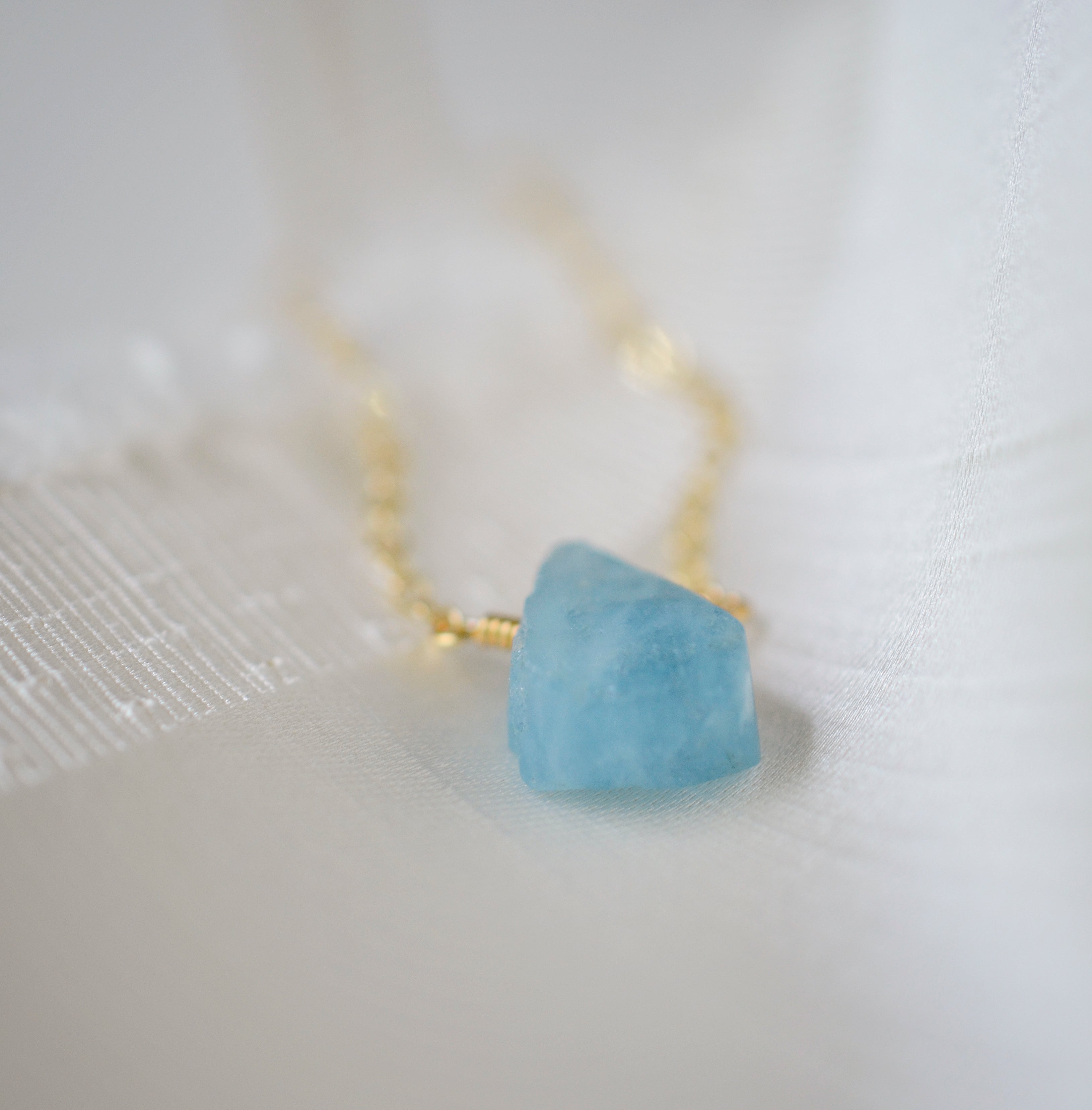 Natural Raw Aquamarine Pendant Rough Quartz Crystal Necklace Healing Gem  Jewelry | eBay